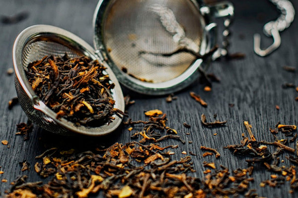 What is the difference between loose-leaf tea and the tea bag?